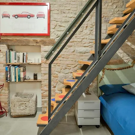 Il Girasole アパート